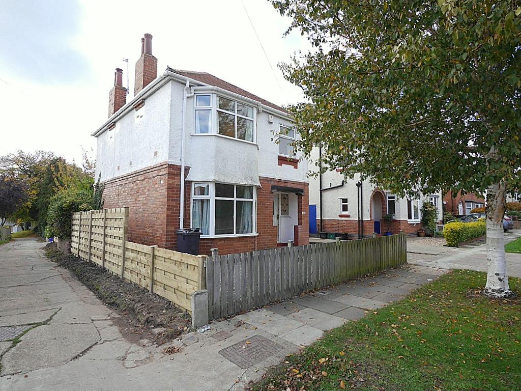 Westminster Road, York, YO30 3 bed detached house £1,550 pcm (£358 pw)
