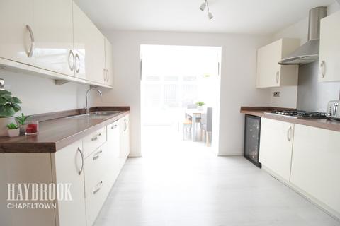 44 Farnaby Drive, High Green, Sheffield, S35 4NY