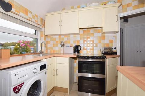 122a Brighton Road, Hooley, Coulsdon, CR5 3EF