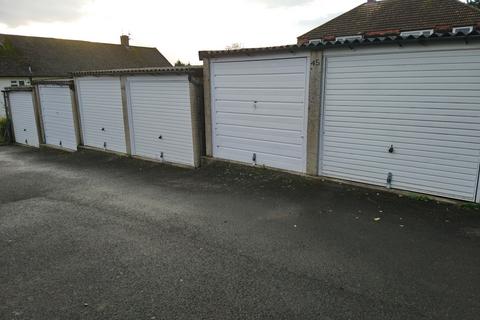 Garage to rent, St Johns Road, Frome BA11