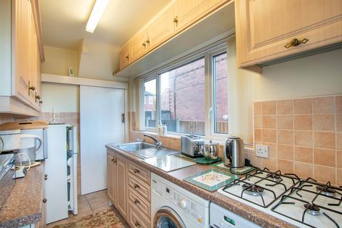 18 Bedale Road, Scawsby, Doncaster, DN5 8SW