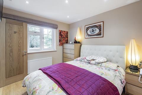 16 Malcolm Drive, Surbiton, KT6 6QS