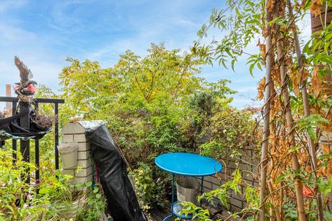 49 Upper Whistler Walk, London, SW10 0ER