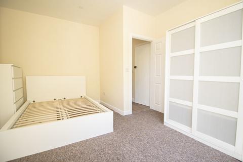 2 bedroom apartment to rent, Allensbank Road, Heath, Cardiff
