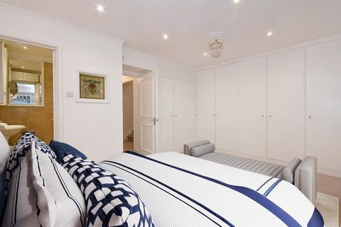 undefined, Ovington Square, Chelsea, SW3