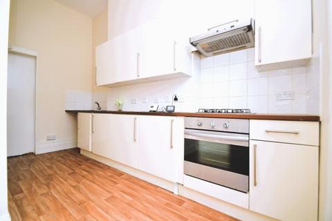 1 bedroom apartment to rent, Vicarage Park, London