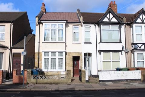 undefined, Graham Road, Wealdstone