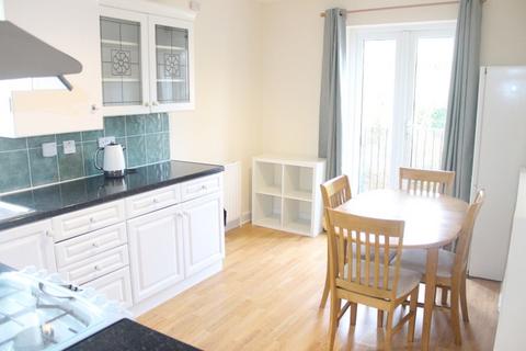 undefined, Graham Road, Wealdstone