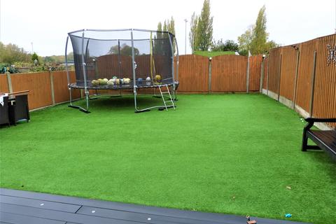 9 Elm Close, Waltham Abbey, EN9 1SQ