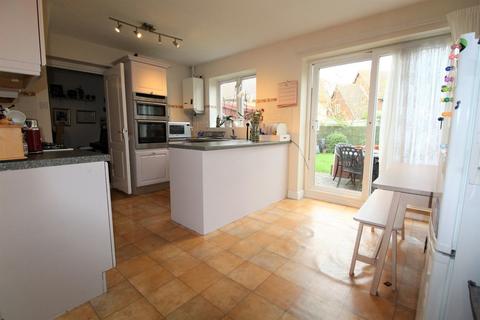 1 Falcon Close, Sandy, SG19 2TA
