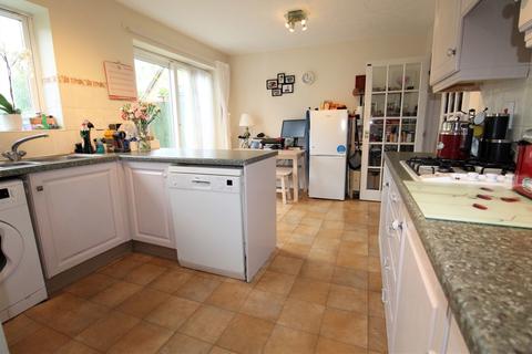 1 Falcon Close, Sandy, SG19 2TA