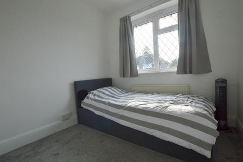 9 Knoll Rise, Luton, LU2 7JA