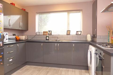 6 Hook Drive, Sutton Coldfield, B74 4LW