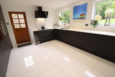 5 Broomleigh Close, Wirral, CH63 2RH
