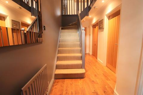 5 Broomleigh Close, Wirral, CH63 2RH