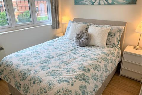 3 Celedon Close, Grays, RM16 6PZ