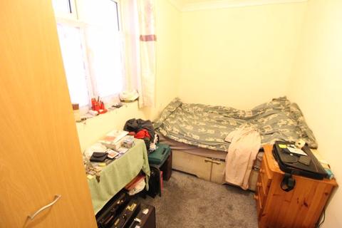 69 Bishopscote Road, Luton, LU3 1PA