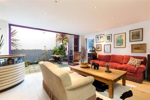 45 Kersley Street, London, SW11 4PR