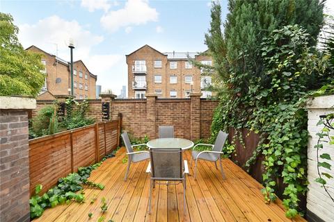 14 Blyth Close, London, E14 3DU