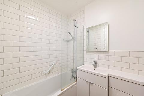 14 Blyth Close, London, E14 3DU