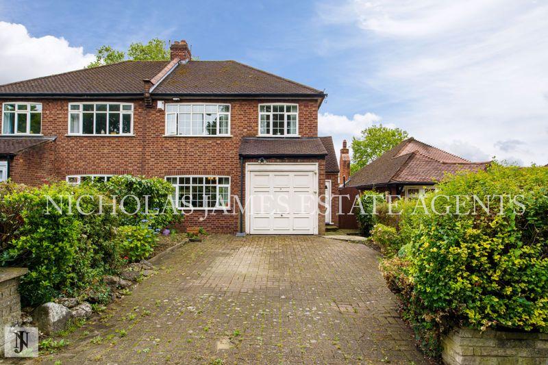 Waterfall Road, Southgate, London N14 3 bed semidetached house £765,000
