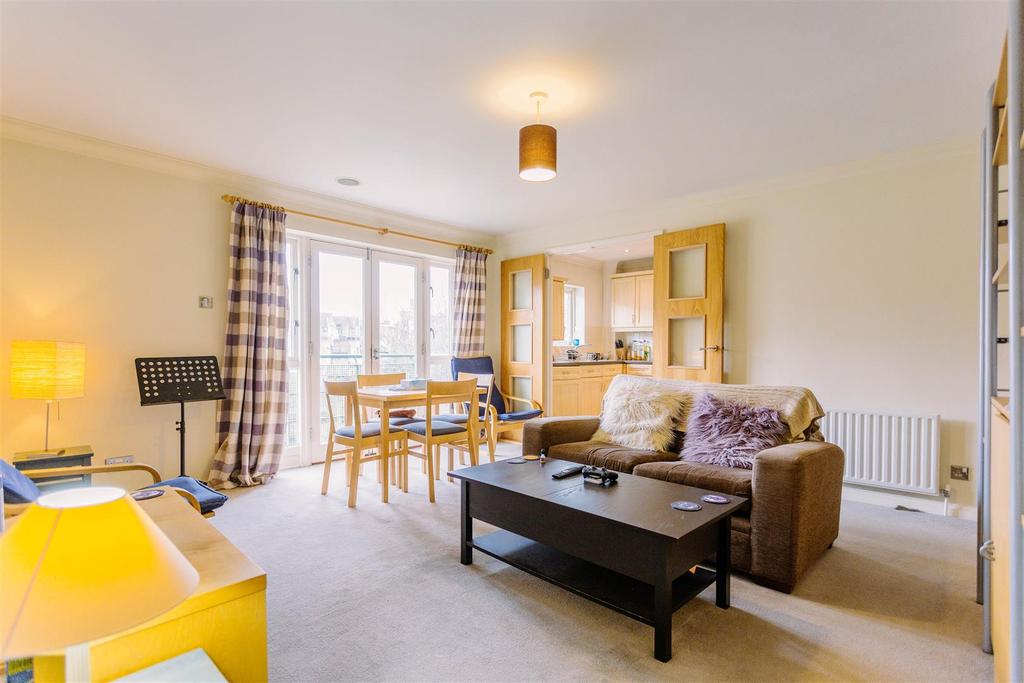 Green Lanes, Manor House 2 bed flat £1,650 pcm (£381 pw)