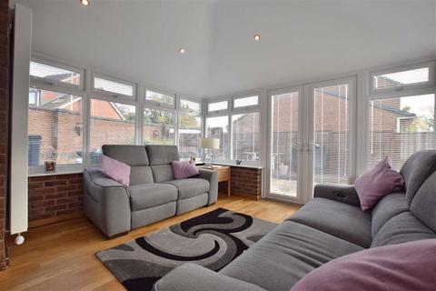 1 Combrook Close, Abbeymead, Gloucester, GL4 5UN