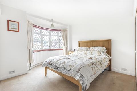 45 Rutherwyke Close, Epsom, KT17 2NA