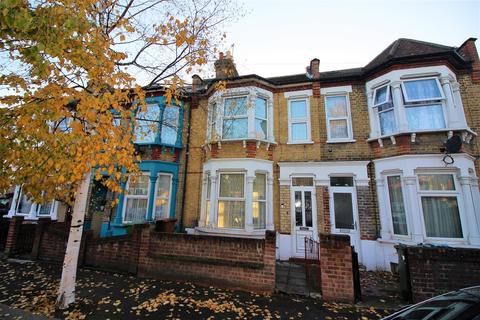 59 Salcombe Road, London, E17 8JH