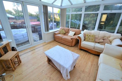 3 Cheviot Close, Eastbourne, BN23 8ET