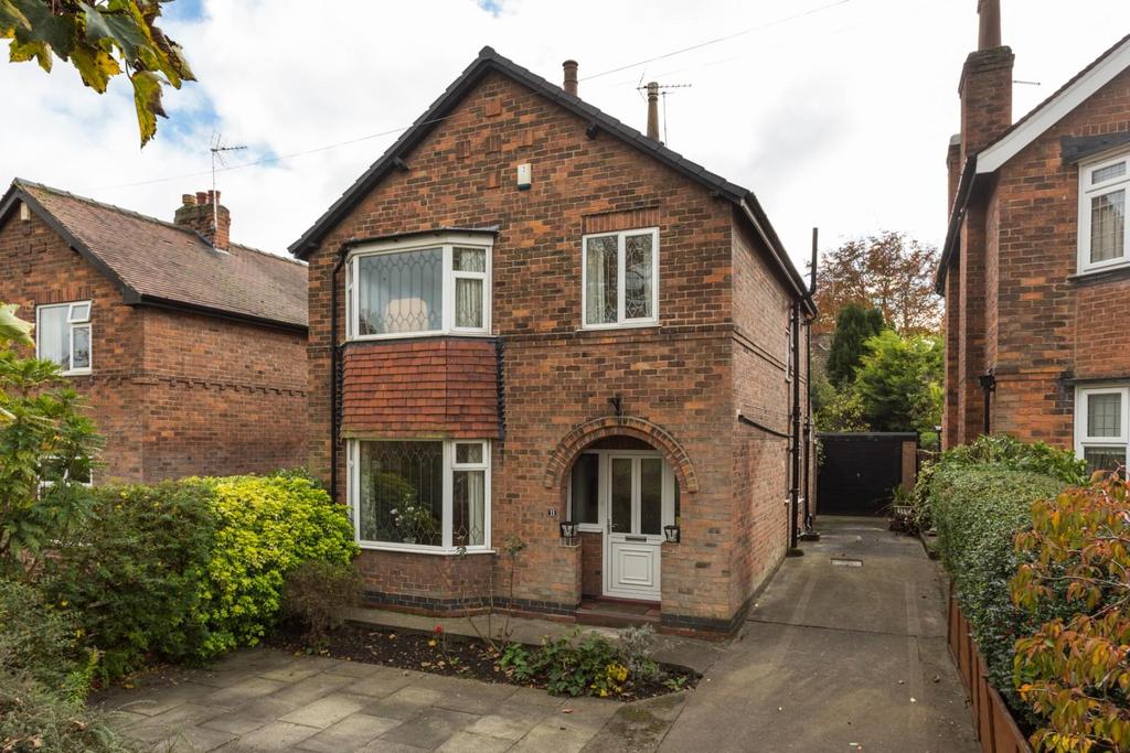 Water End, York 3 bed detached house £450,000