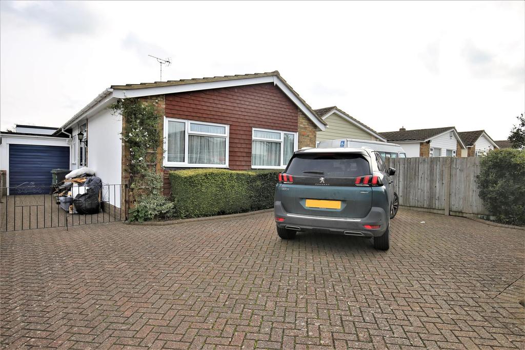 Cobtree Road, Coxheath, Maidstone 4 bed bungalow £375,000