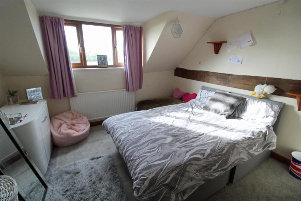 Bedroom 3.jpg