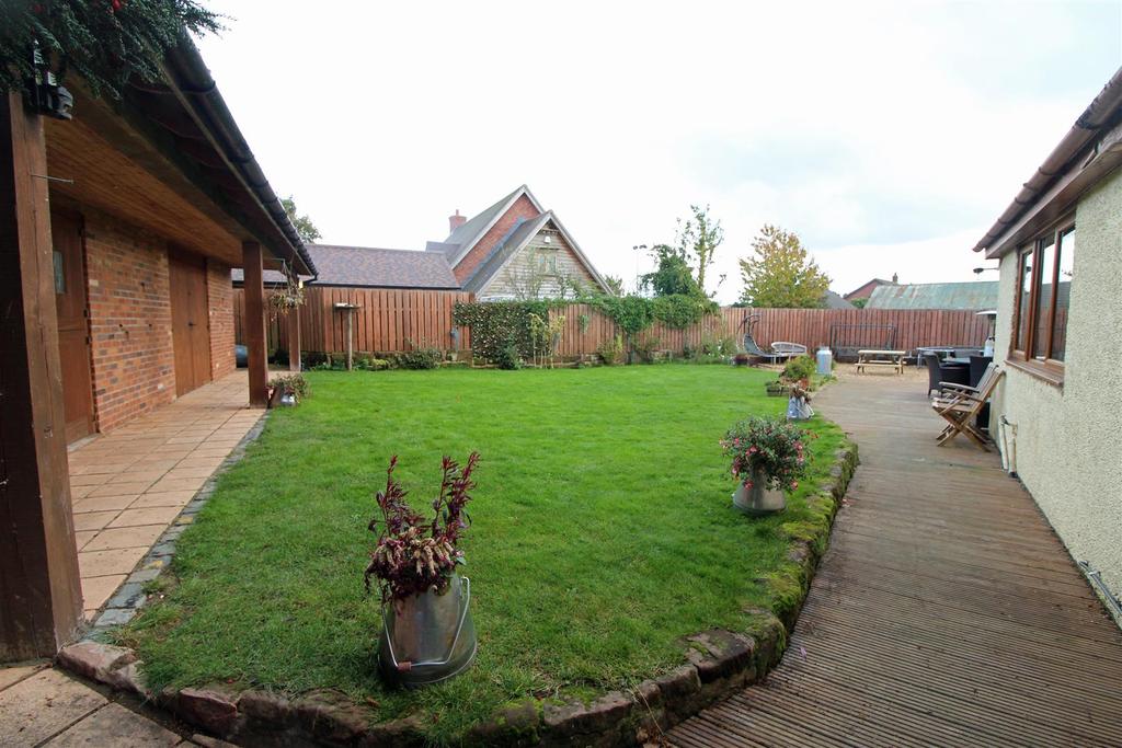 Garden 1.jpg