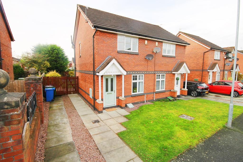 Helmsley Close, Bewsey, Warrington, WA5 2 bed semidetached house £