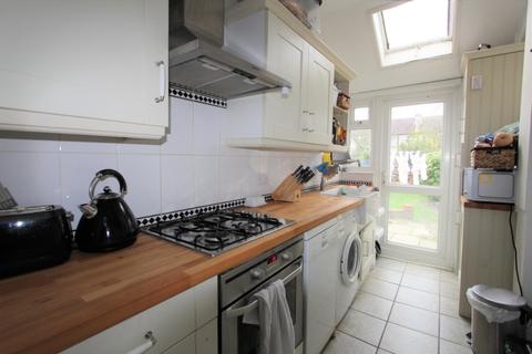 19 Pagehurst Road, Croydon, CR0 6NS