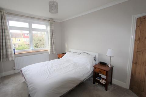 19 Pagehurst Road, Croydon, CR0 6NS
