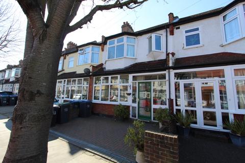 19 Pagehurst Road, Croydon, CR0 6NS
