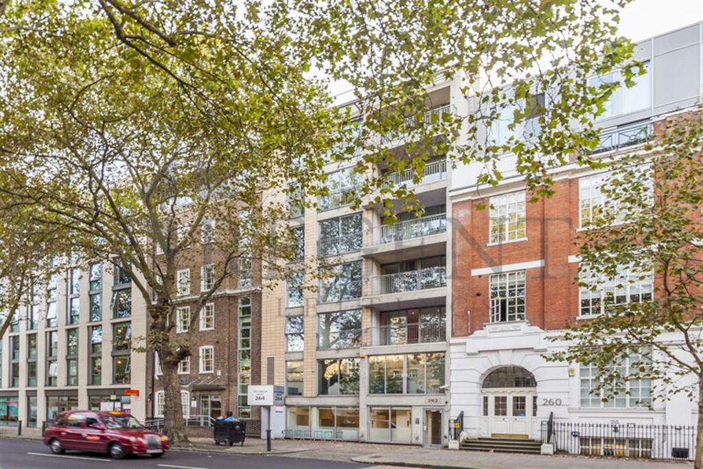 Millennium Court, Waterloo Road, Waterloo, SE1 2 bed apartment to rent