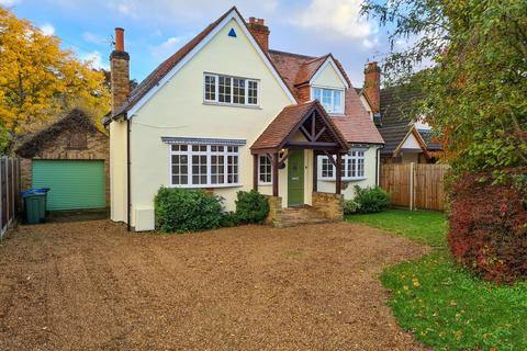 39 Ouseley Road, Wraysbury, Staines-upon-thames, TW19 5JB