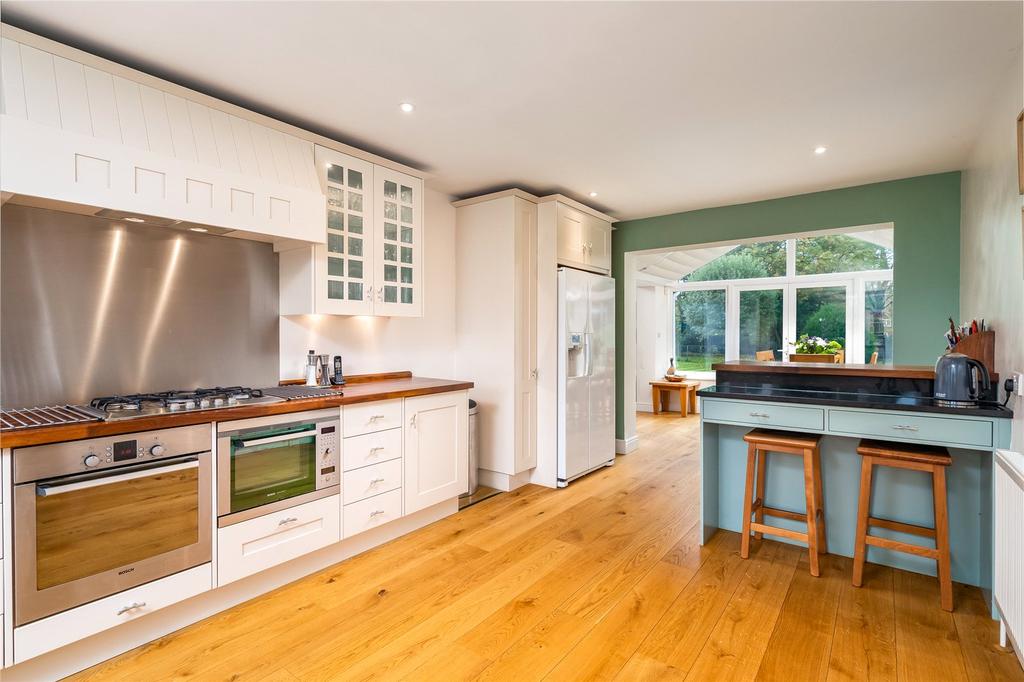 Kitchen/Breakfast