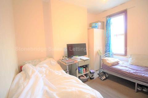 385 Strone Road, London, E12 6TW