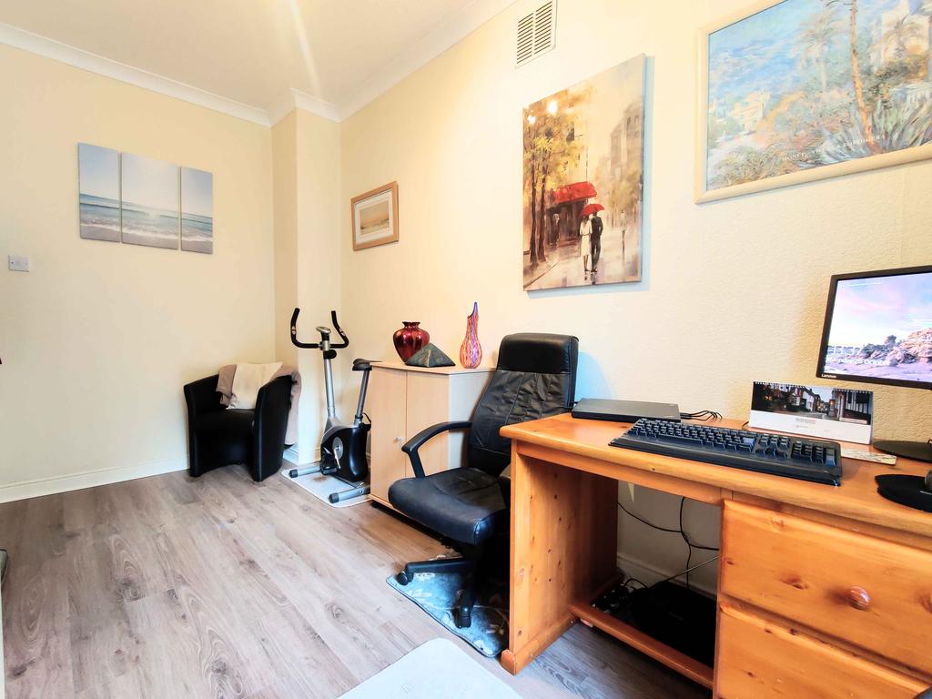 Bedroom2