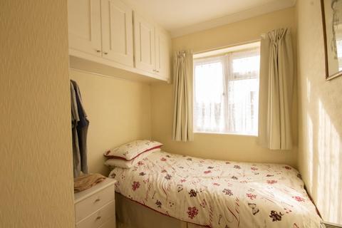 288 Bedfont Lane, Feltham, TW14 9NU