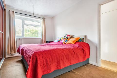 30 Dockwell Close, Feltham, TW14 0QA