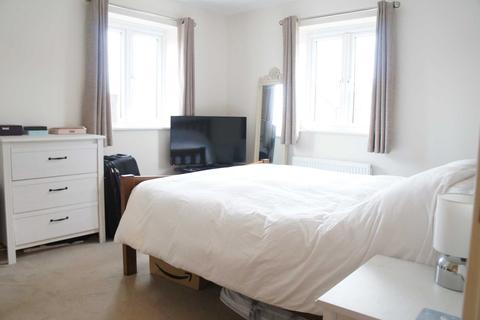 18 Caber Walk, Bedford, MK40 4TG