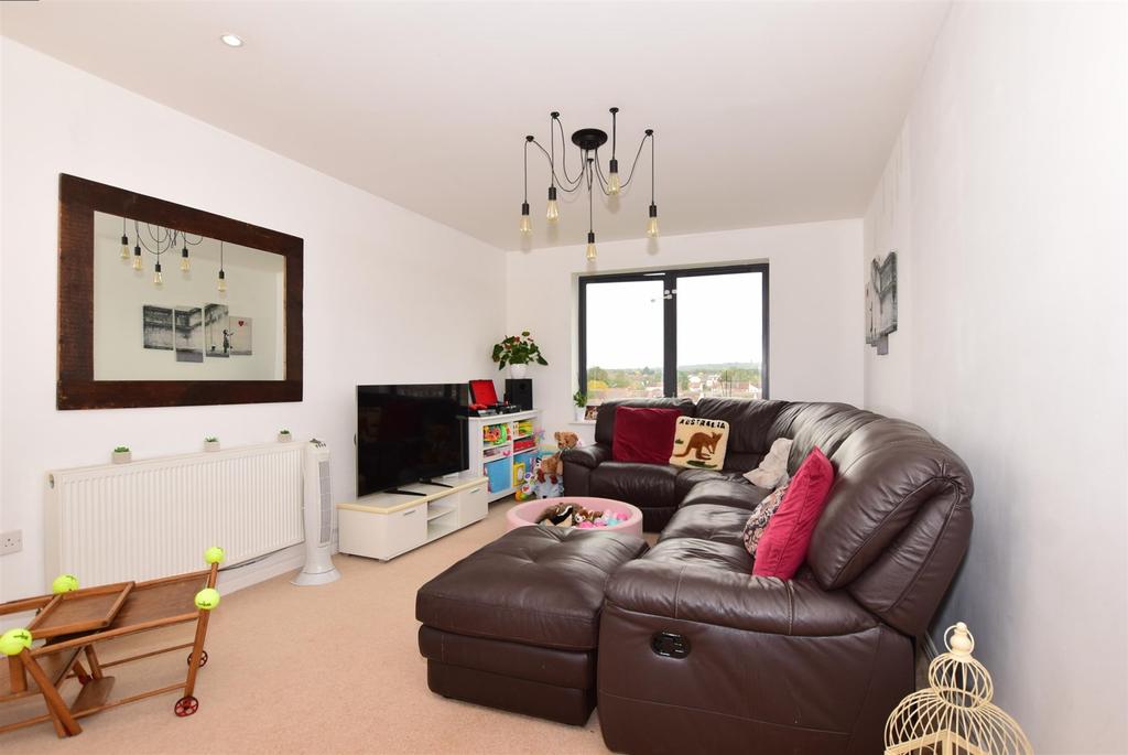 Lounge/Dining Room /Kitchen