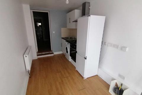 1 bedroom flat to rent, Nelson Road, Reading