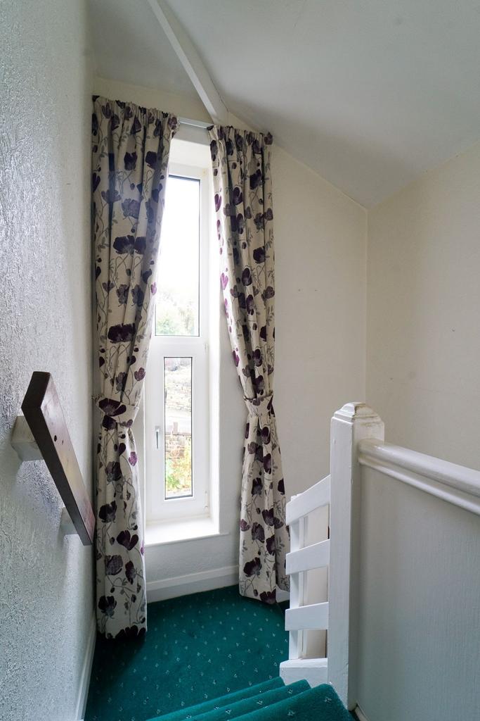 Photograph 9