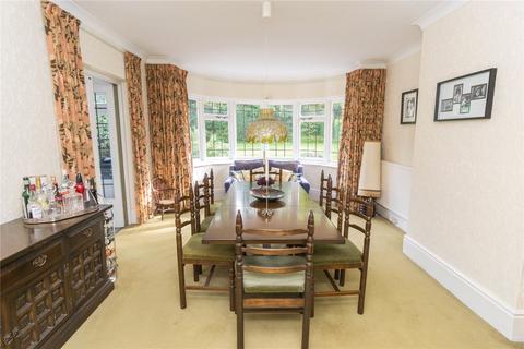 117 Russell Road, Moseley, Birmingham, B13 8RS